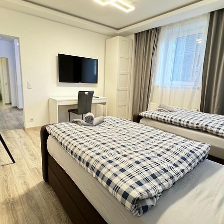 Apartments - Free Parking - Wifi - Kitchen エッセン エクステリア 写真